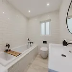Apartment Mlh Village 3bed With Views By Homely! *
