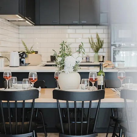 Daire Mlh Village 3bed With Views By Homely!