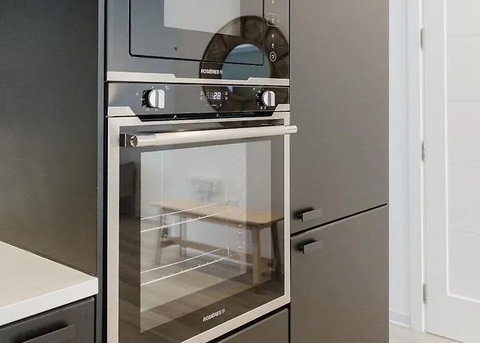 Mlh Village 3bed With Views By Homely! شقة