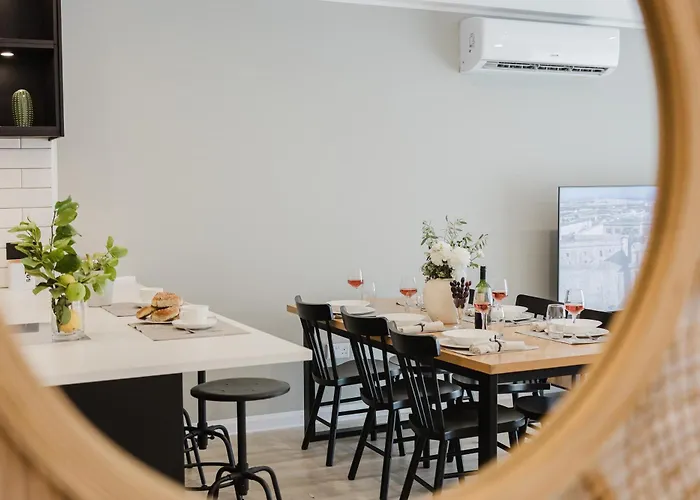 شقة Mlh Village 3bed With Views By Homely! *