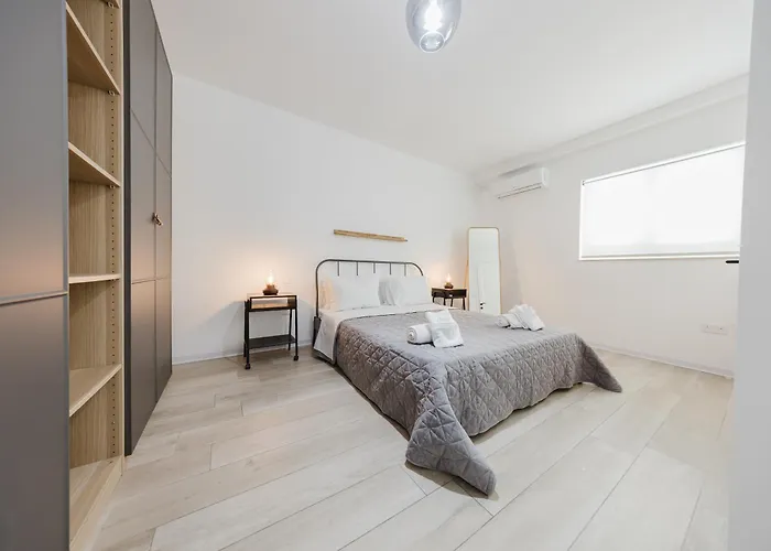 Mlh Village 3bed With Views By Homely! شقة