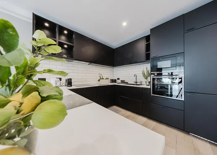 Mlh Village 3bed With Views By Homely! شقة *