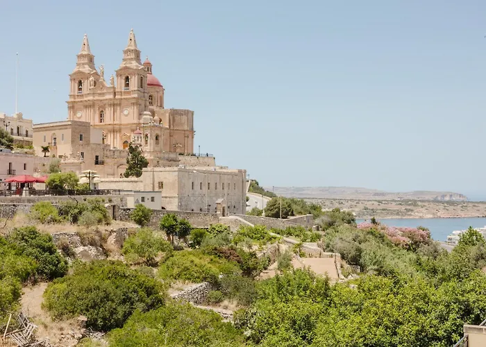 Mlh Village 3bed With Views By Homely!